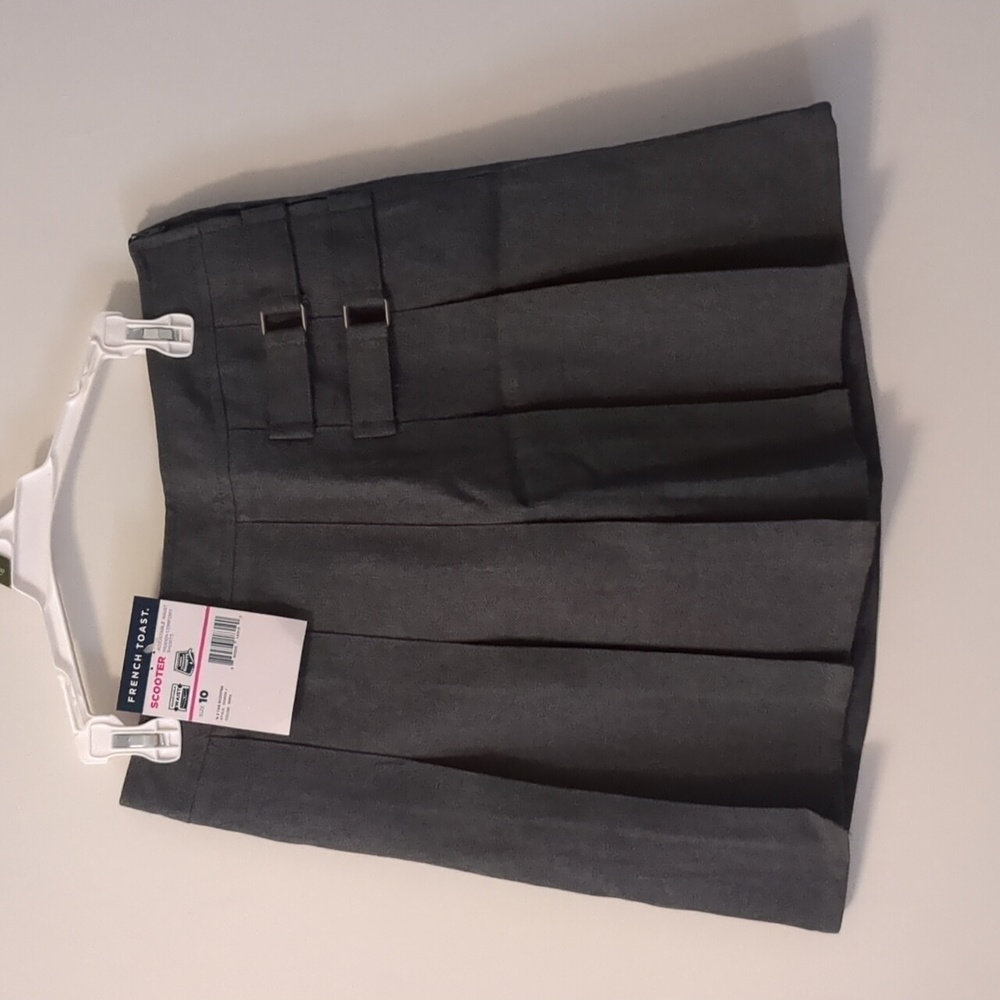 French toast 2-tab scooter uniform g10